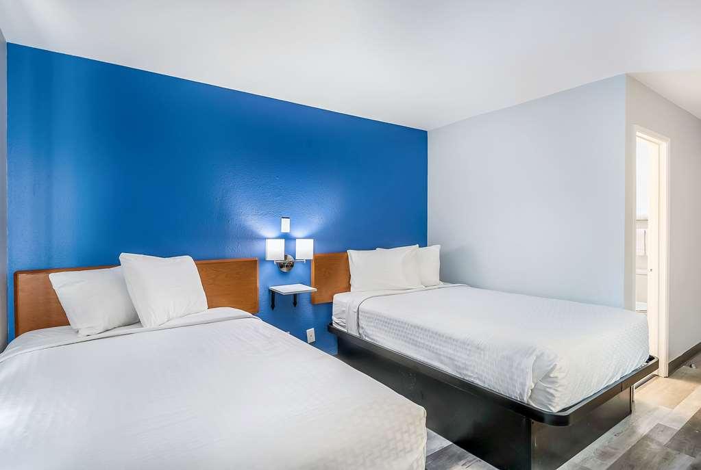 Americas Best Value Inn East Peoria Bilik gambar