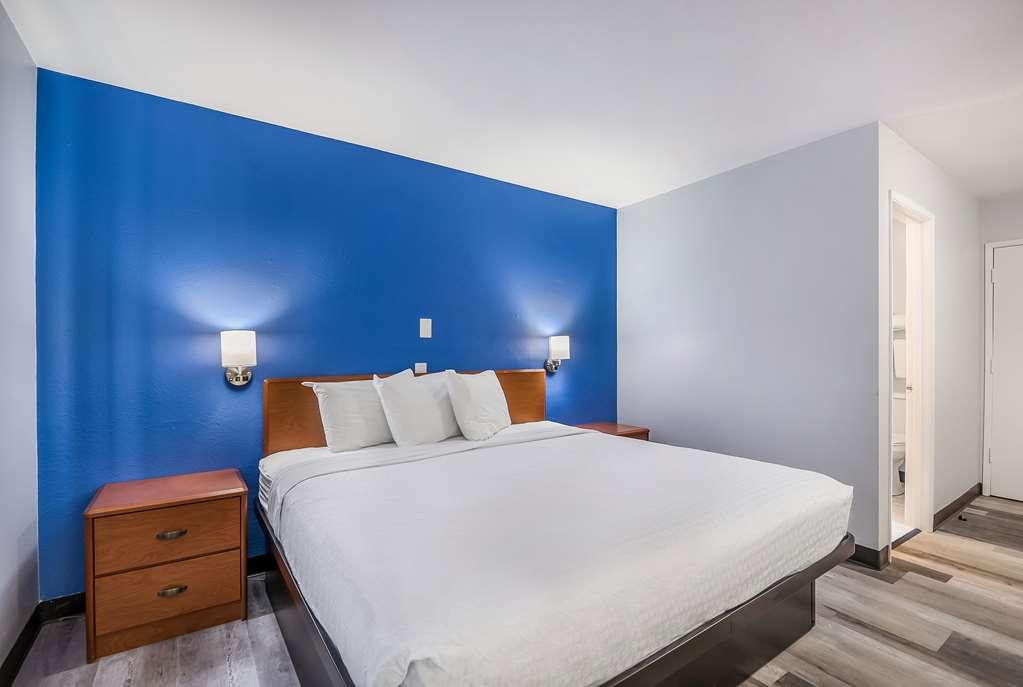 Americas Best Value Inn East Peoria Bilik gambar