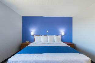Americas Best Value Inn East Peoria Bilik gambar