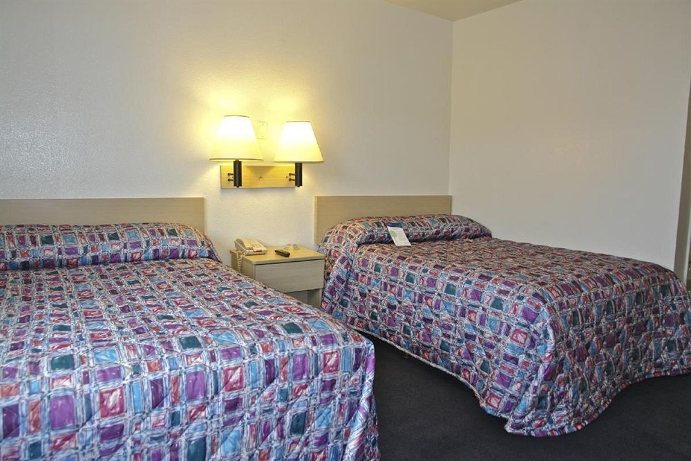 Americas Best Value Inn East Peoria Luaran gambar