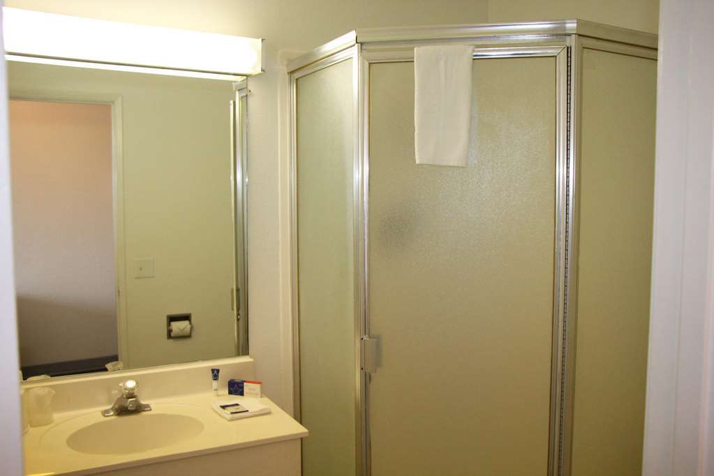 Americas Best Value Inn East Peoria Bilik gambar